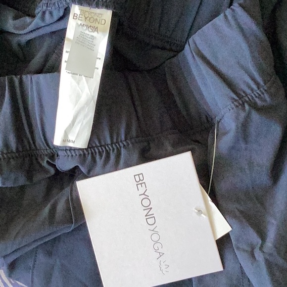 Beyond Yoga Wide Leg Navy Pants - Picture 10 of 10